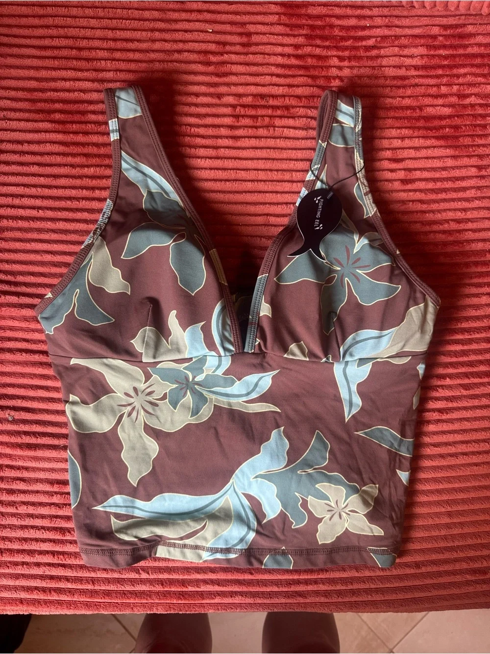 NWT Fighting Eel Tankini TOP RUMI - SUEDE STAR FLOWER medium